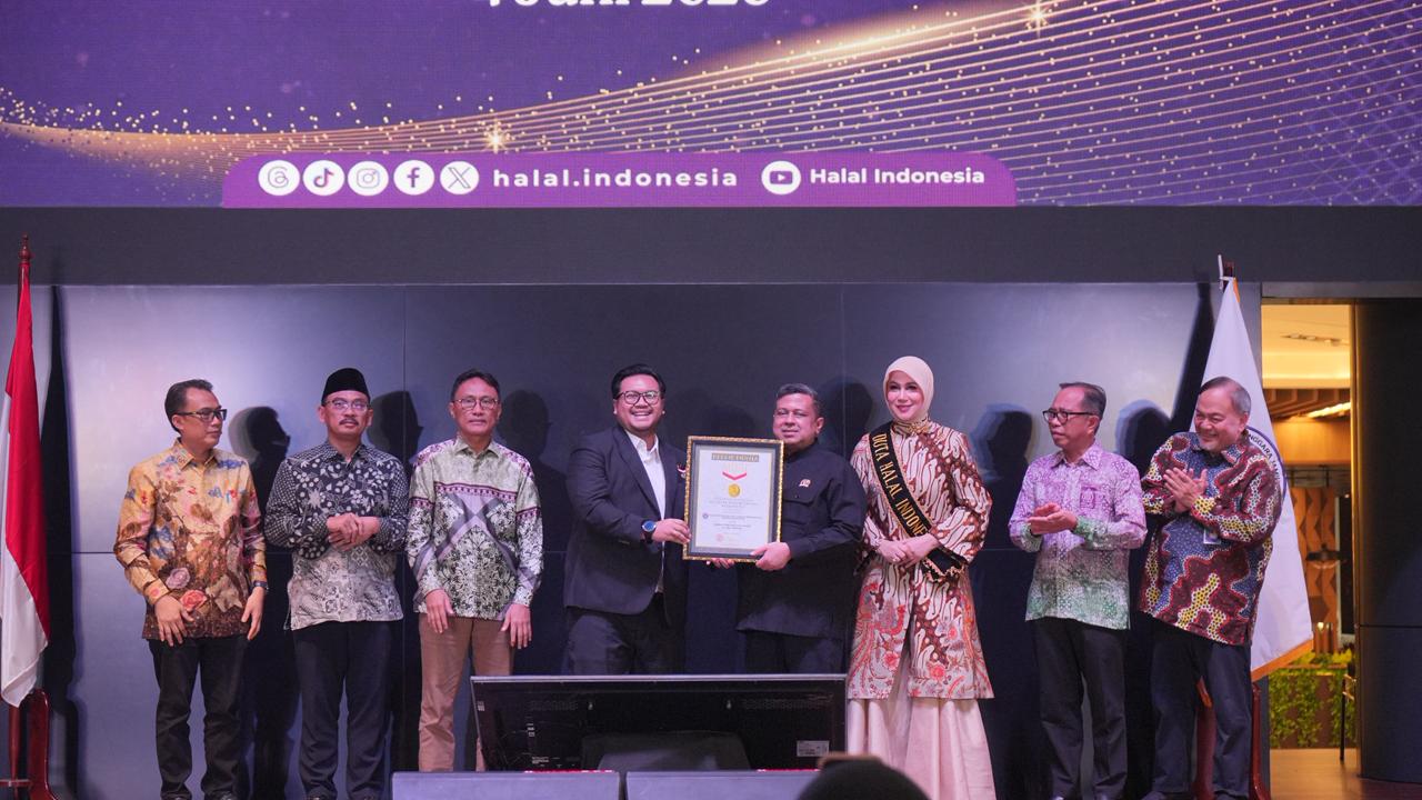Sosialisasikan Wajib Halal Serentak di 2.183 Lokasi, BPJPH Raih Rekor Dunia dari MURI
