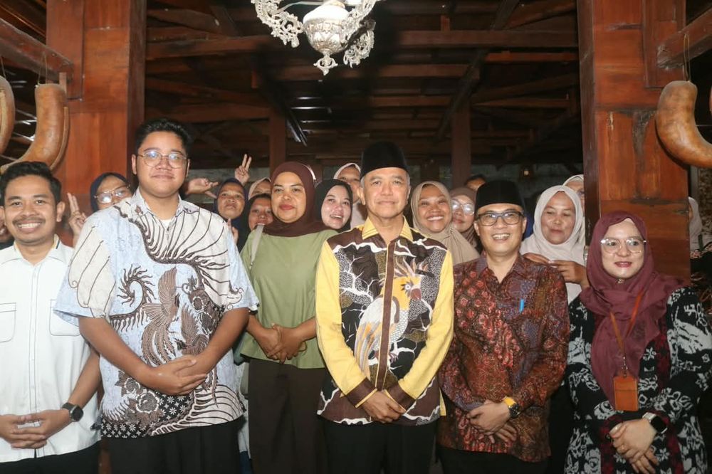 Kolaborasi BPJPH-DPR Gaungkan Sadar Halal di Yogyakarta, Dorong UMK Bersertifikat Halal dan Konsumen Teliti Pilih Produk Halal